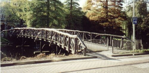 houten bruggetje noordsingel