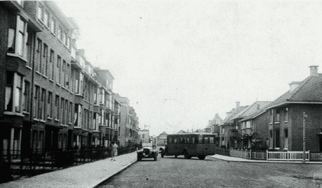 schielaanoudebus