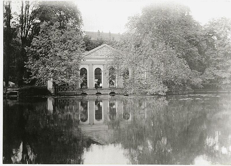 theekoepelfamilielutztotca1920