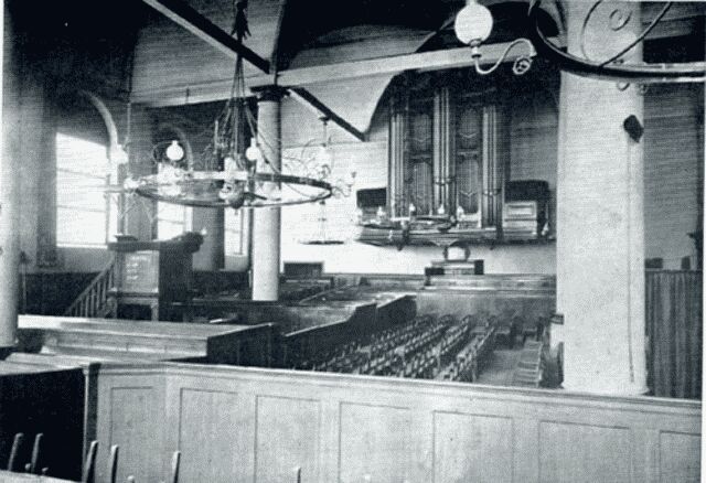 waalsekerkinterieur1921